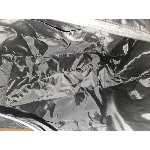 New! Victoria’s Secret VS Black Duffle Gym Bag Tote Weekender $60 - Picture 11 of 11